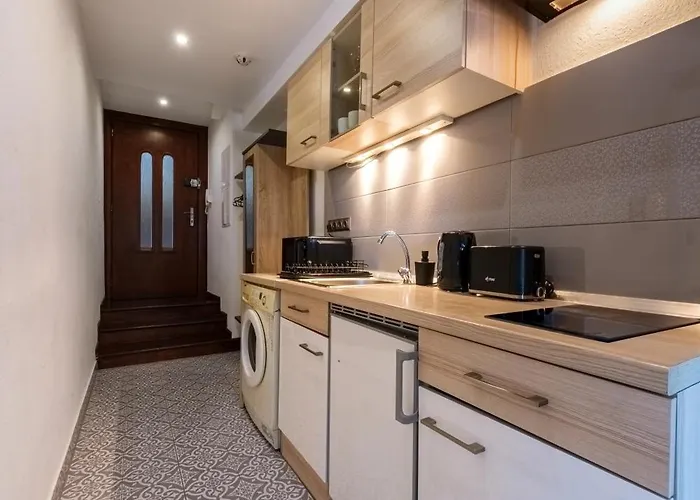 Cosy Parliament Apartment